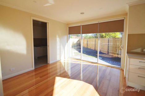 Property photo of 3/2 Hakea Court Mount Waverley VIC 3149
