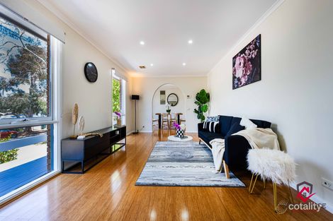 Property photo of 43 Degraves Crescent Wanniassa ACT 2903