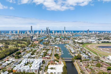 2216/1-7 Waterford Ct, Bundall, QLD 4217
