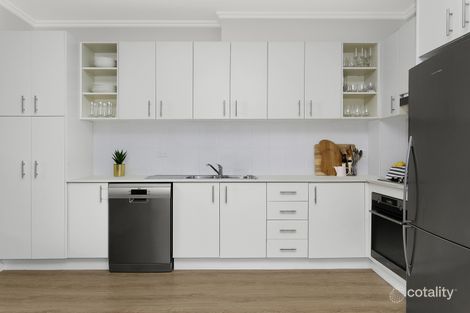 Property photo of 11/21-23 Shackel Avenue Brookvale NSW 2100