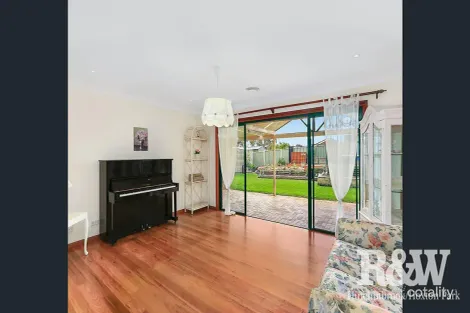 Property photo of 12 Packenham Place Mount Annan NSW 2567