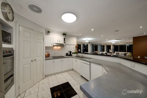 Property photo of 1 Splendens Walk Narre Warren VIC 3805