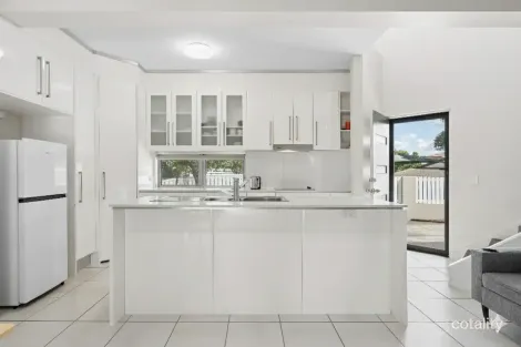 2/15 Stellmach St, Everton Park, QLD 4053
