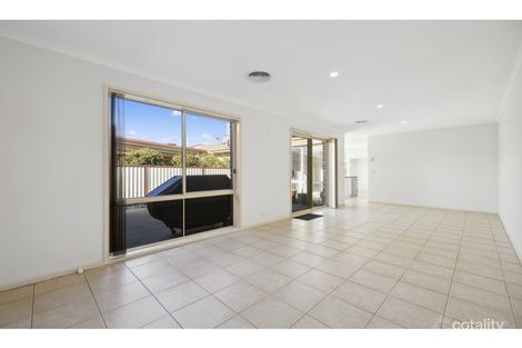Property photo of 207 Anthony Rolfe Avenue Gungahlin ACT 2912