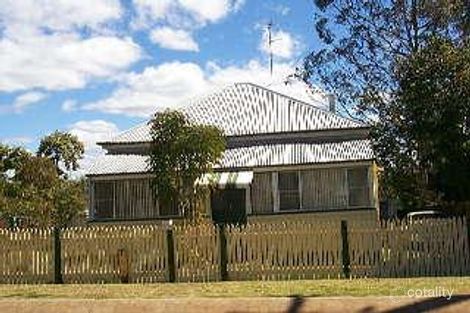 17 Loudon St, South Toowoomba, QLD 4350