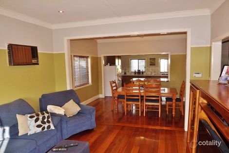 Property photo of 94 Monash Road Newborough VIC 3825