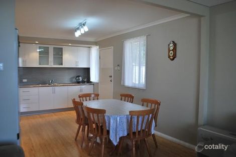 Property photo of 19 Salamaua Place Glenfield NSW 2167