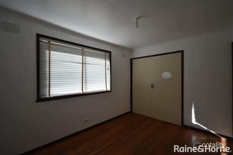 Property photo of 2/3 Henderson Road Keysborough VIC 3173