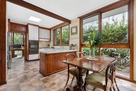 Property photo of 34 Greenways Road Glen Waverley VIC 3150