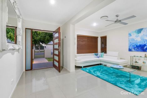 Property photo of 44 Feathertail Place Wakerley QLD 4154