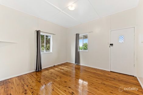 Property photo of 5 Rob Street Newtown QLD 4350