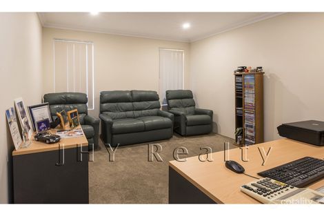 Property photo of 50 Monclair Circuit Dunsborough WA 6281