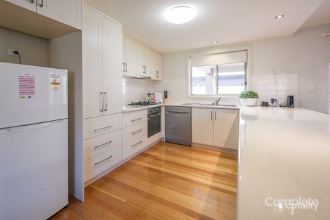 Property photo of 21 Queens Court Mount Gambier SA 5290