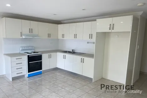 Property photo of 52 Dransfield Road Edensor Park NSW 2176