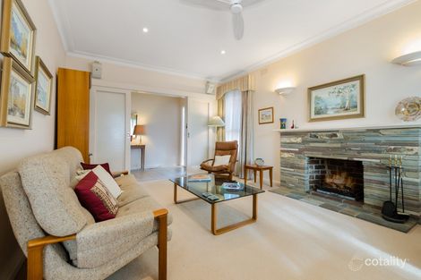 Property photo of 42 Hillview Avenue Mount Waverley VIC 3149