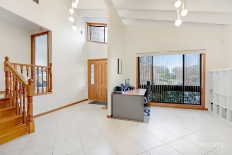 Property photo of 29 Waterfall Crescent Cranebrook NSW 2749