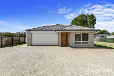 17 Barramundi Dr, Burrum Heads, QLD 4659
