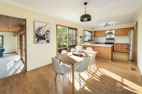 Property photo of 28 Winterton Drive Wheelers Hill VIC 3150