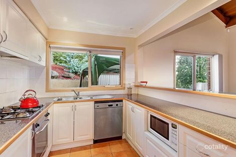 Property photo of 17 Glenvale Road Donvale VIC 3111