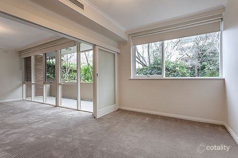Property photo of 1/732 Orrong Road Toorak VIC 3142