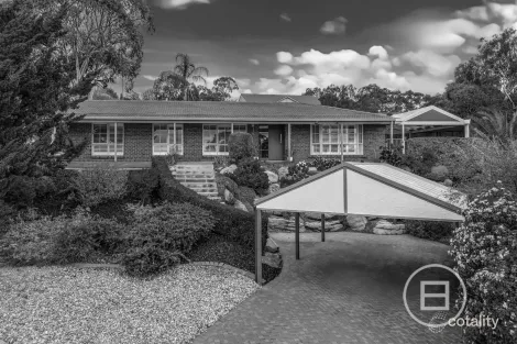 10 Nicolle Ct, Happy Valley, SA 5159