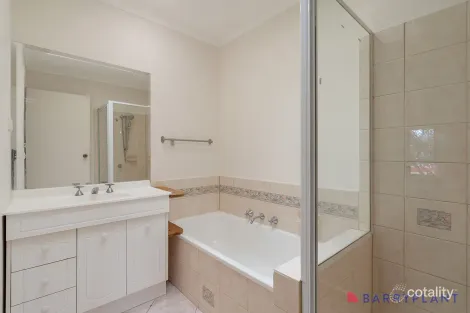 Property photo of 1/10 Best Street Reservoir VIC 3073