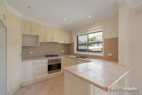 Property photo of 1/10 Best Street Reservoir VIC 3073
