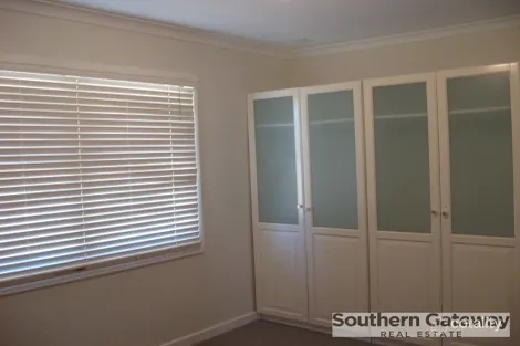 Property photo of 19 Pedder Way Parmelia WA 6167