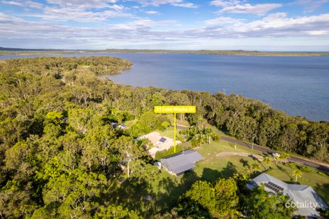 Property photo of 21 Lake Weyba Drive Weyba Downs QLD 4562