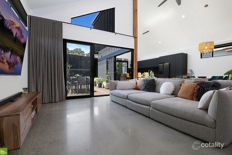 Property photo of 260 Gladstone Avenue Mount Saint Thomas NSW 2500