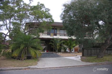 16 Robson Ave, Gorokan, NSW 2263