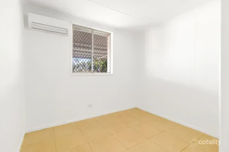 Property photo of 5 Forrest Crescent Dampier WA 6713