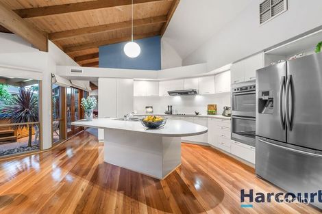 Property photo of 94 Amersham Drive Wantirna VIC 3152