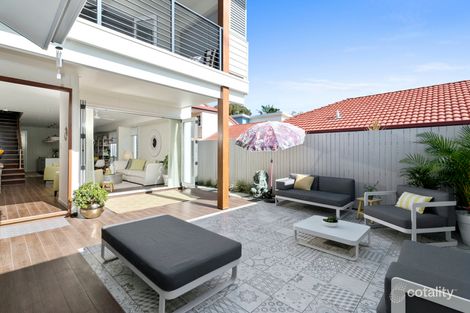 Property photo of 2/40 Third Avenue Palm Beach QLD 4221