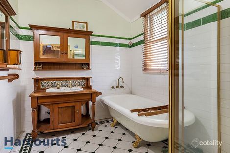 2 Vores Rd, Whiteside, QLD 4503