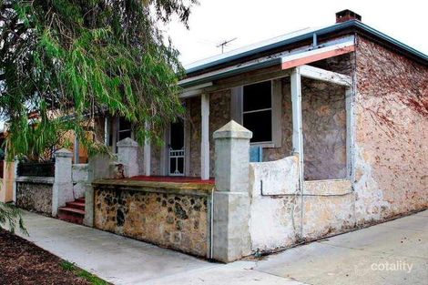 8 Russell St, Fremantle, WA 6160