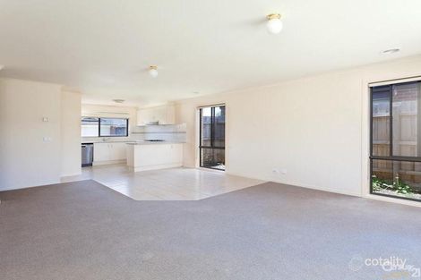 Property photo of 26 Providence Drive Cranbourne West VIC 3977