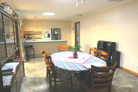 Property photo of 19 Potter Drive Woodcroft SA 5162