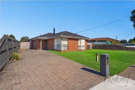 71 Banbury Cres, Craigieburn, VIC 3064