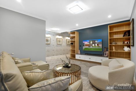Property photo of 33 Stoneleigh Circuit Williams Landing VIC 3027