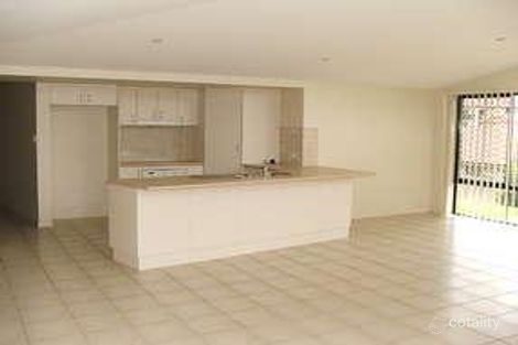 Property photo of 17 Leelaben Place Eight Mile Plains QLD 4113