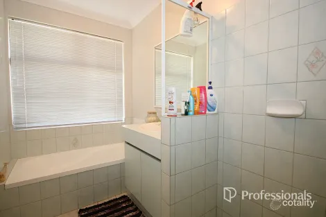 Property photo of 52 Chapple Drive Australind WA 6233