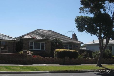 102 Miranda Rd, Reservoir, VIC 3073