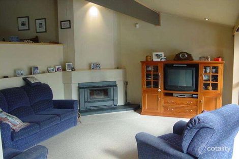 Property photo of 28 Tristania Court Baulkham Hills NSW 2153