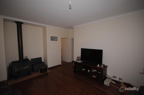 Property photo of 98 Evergreen Loop Stake Hill WA 6181