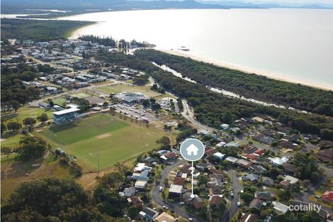 10 Currawong Cres, South West Rocks, NSW 2431