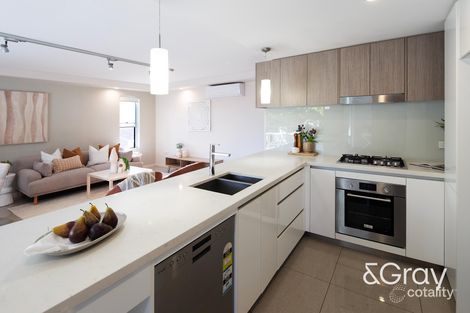 Property photo of 2/58 Gellibrand Street Clayfield QLD 4011
