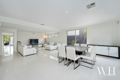 Property photo of 8 Rosemary Link North Coogee WA 6163