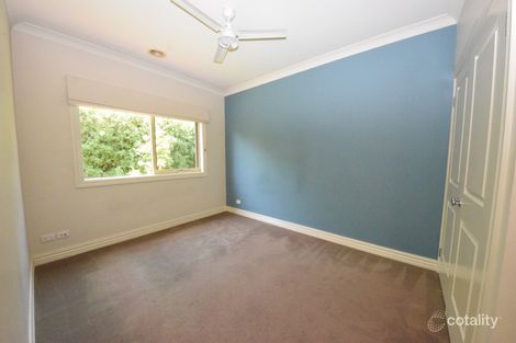 Property photo of 194 Linsell Boulevard Cranbourne East VIC 3977