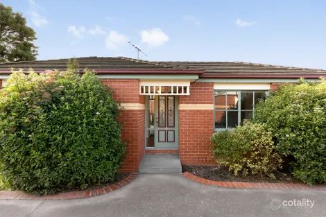 11/111 MARTINS LANE, VIEWBANK, VIC 3084